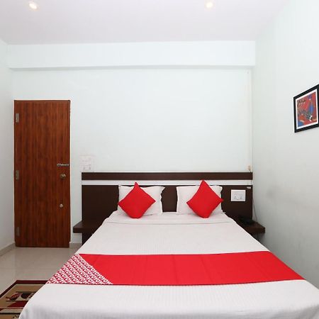 Golden Residency Hotel Mysore Bagian luar foto
